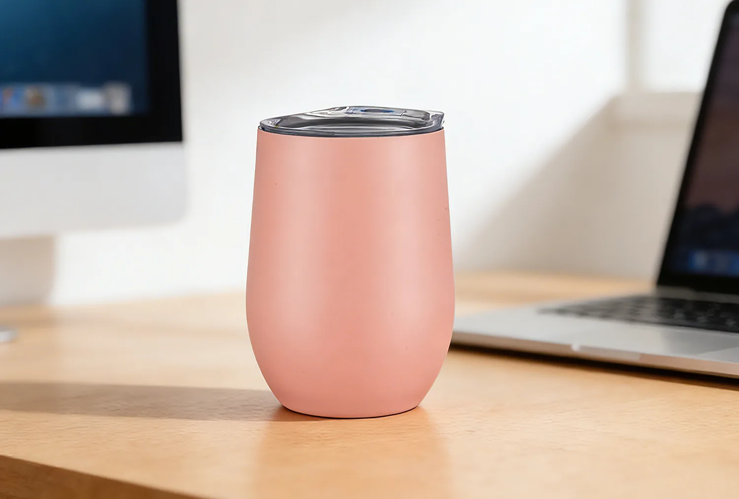 الخصائص الرئيسية لكوب البيرة.